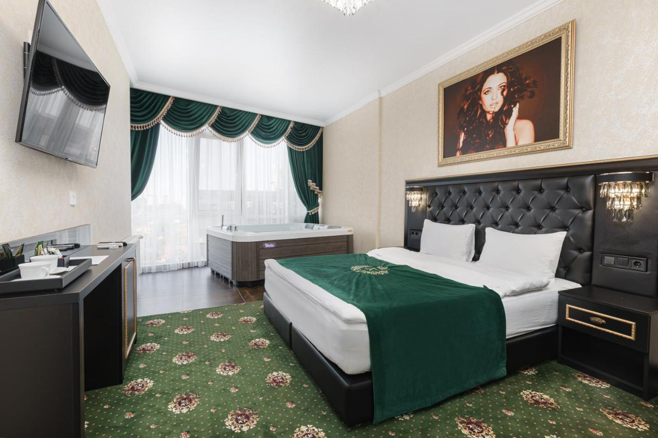 Apart Hotel D'Monica Одеса Екстериор снимка
